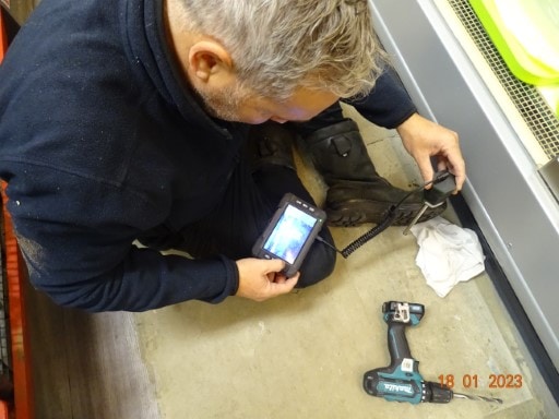 Vocht onderzoek in de kelder Vocht onderzoek in de kelder